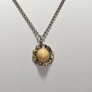 Vintage Gold Flake Pendant with Oval Cabochon